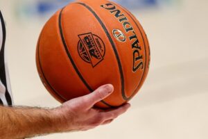 Ncaas Dan Gavitt Apologizes To Womens Basketball Teams For ...
